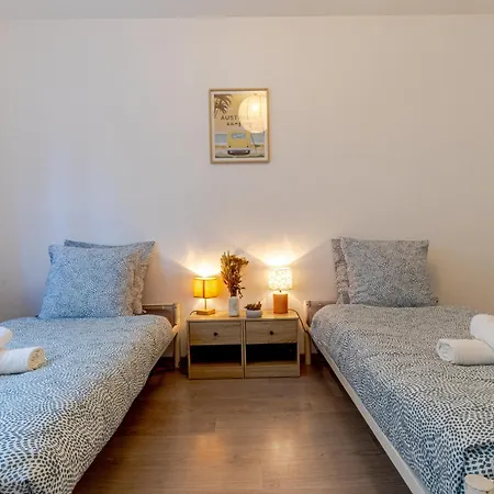 Alp Art Apartment *