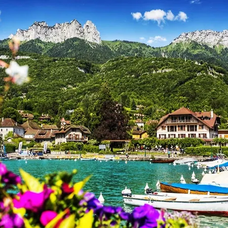 Alp Art Apartman *